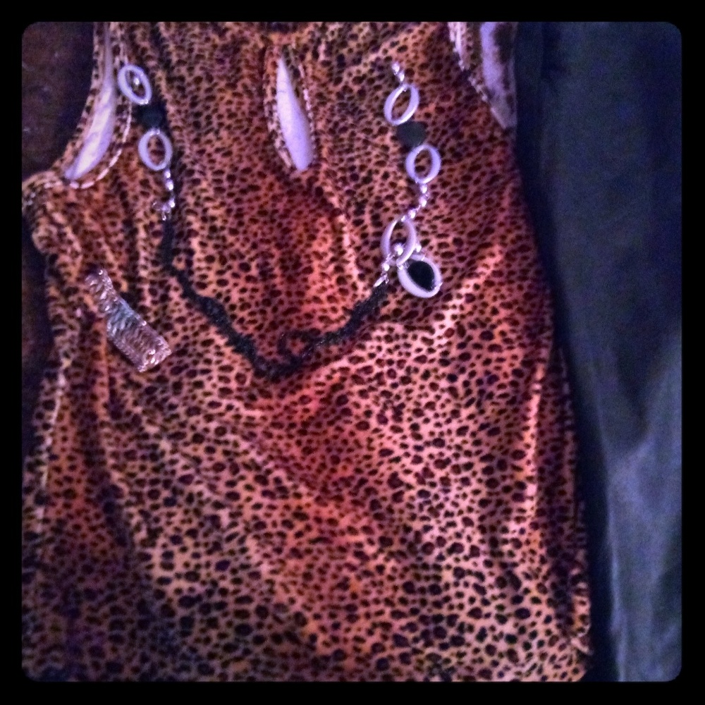 Junior leopard top